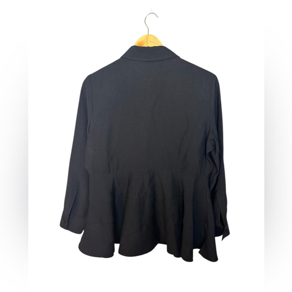 Tuckernuck Pomander Place Ashlen Button Down Top M - Picture 6 of 7